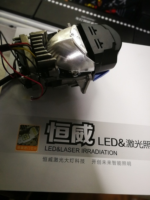 重庆奔驰ml车灯升级恒威大灯